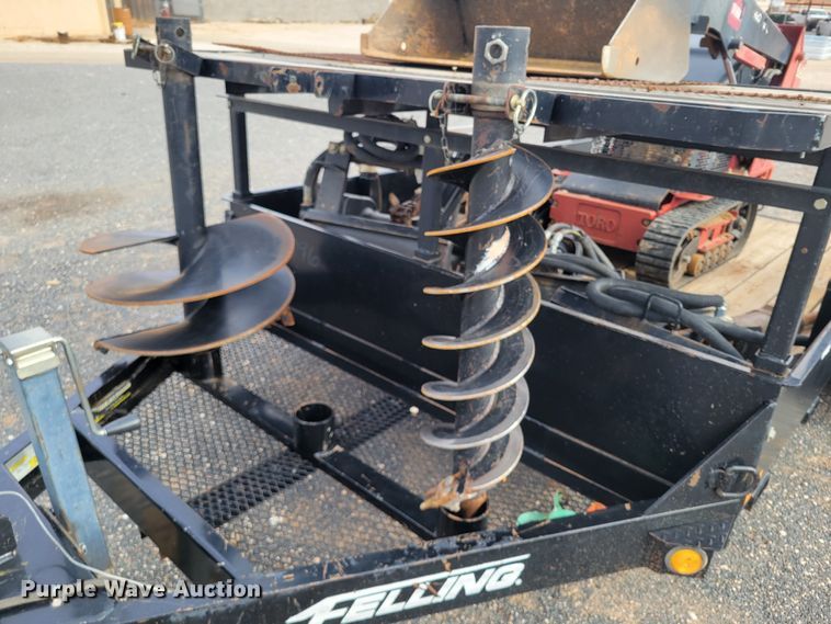 image for item LG9384 2014 Toro Dingo  compact utility loader