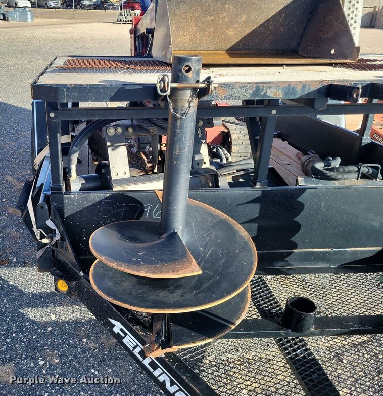 image for item LG9384 2014 Toro Dingo  compact utility loader