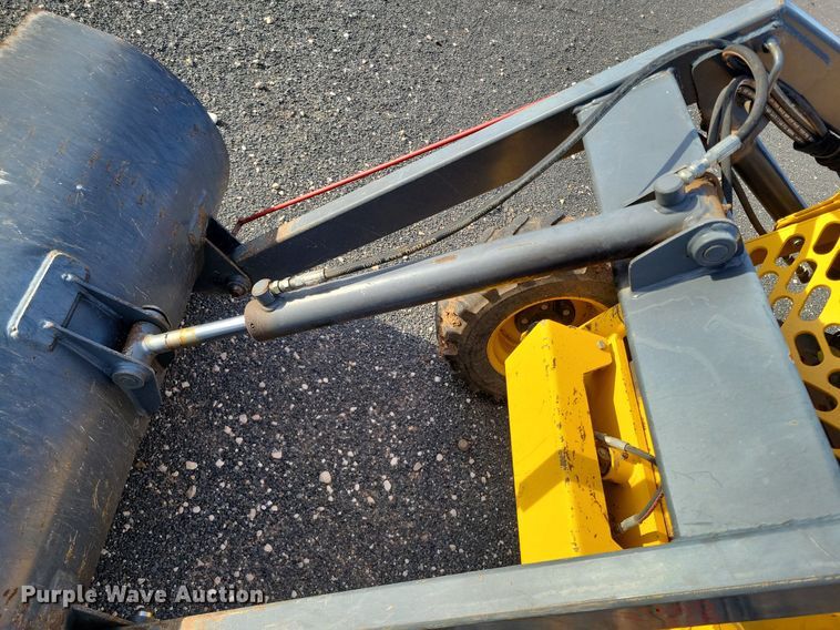 image for item LG9385 Terramite T5C  backhoe