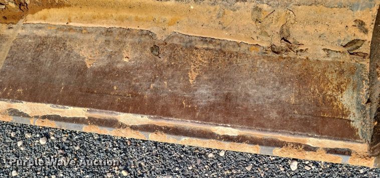 image for item LG9385 Terramite T5C  backhoe