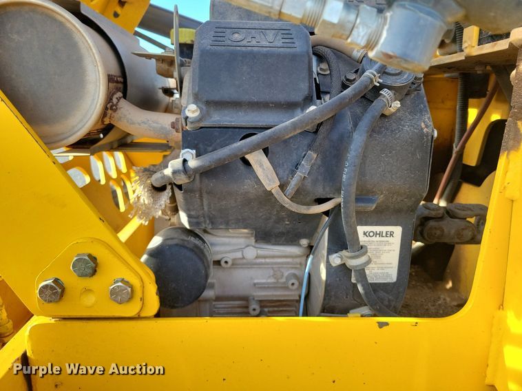 image for item LG9385 Terramite T5C  backhoe