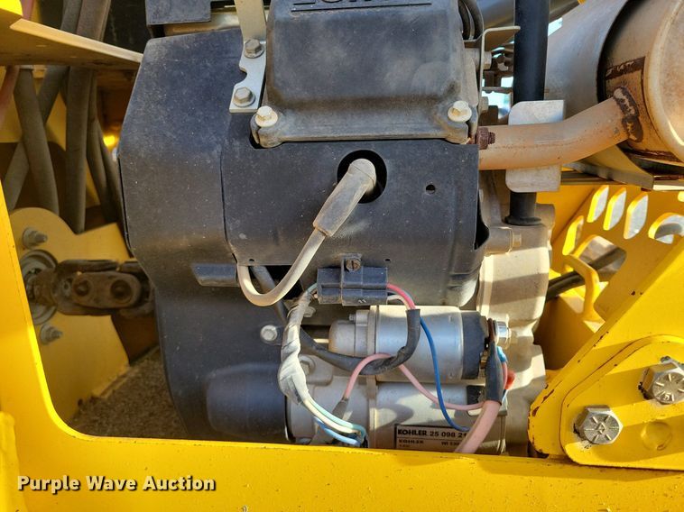 image for item LG9385 Terramite T5C  backhoe