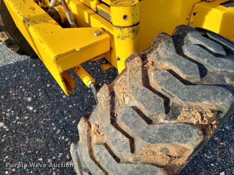 image for item LG9385 Terramite T5C  backhoe