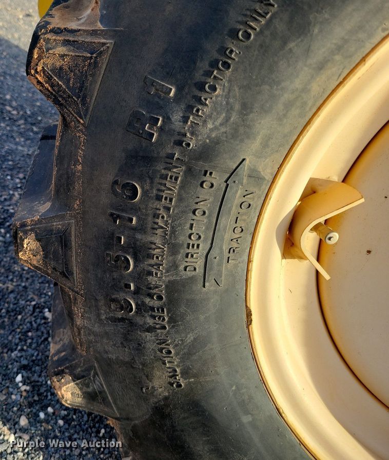 image for item LG9385 Terramite T5C  backhoe