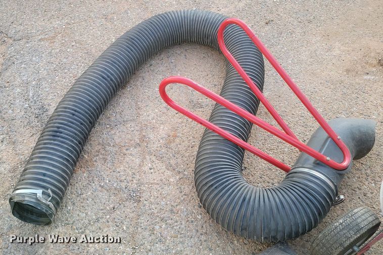 image for item LG9389 Little Wonder HPV  lawn vacuum