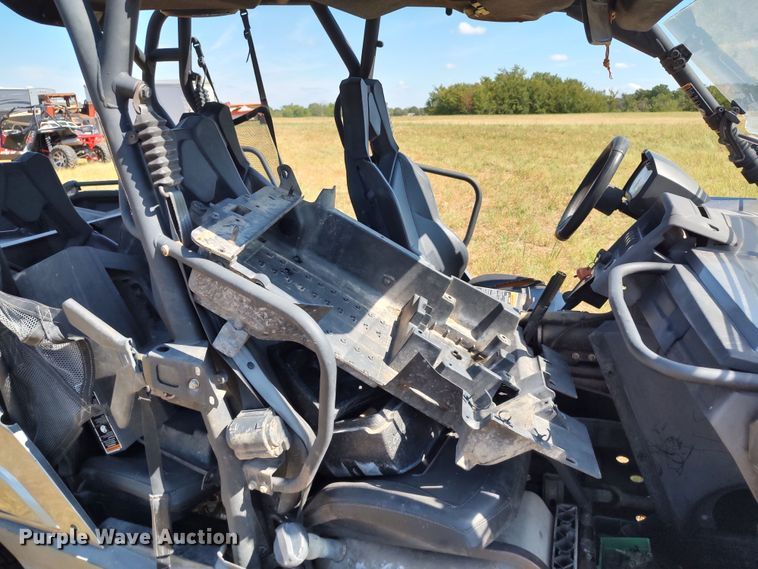 image for item LK9101 2014 Can-Am Commander Max  utility vehicle