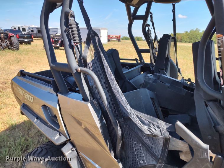 image for item LK9101 2014 Can-Am Commander Max  utility vehicle