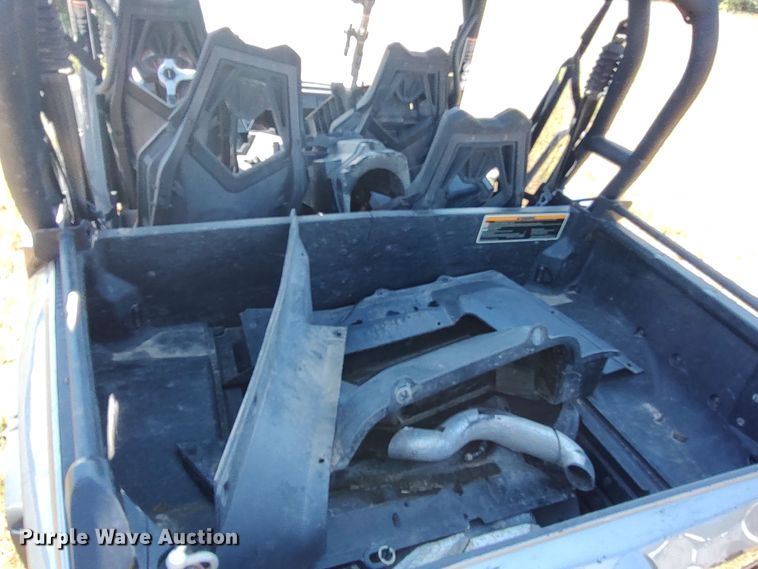 image for item LK9101 2014 Can-Am Commander Max  utility vehicle