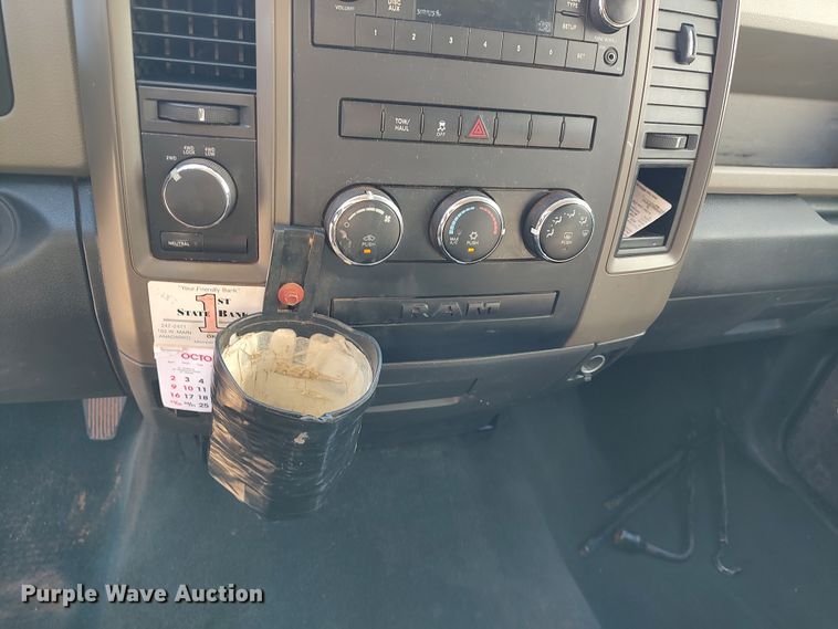 image for item LK9346 2012 Dodge Ram 1500  Crew Cab pickup truck