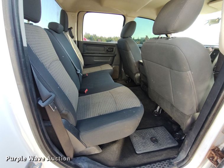 image for item LK9346 2012 Dodge Ram 1500  Crew Cab pickup truck