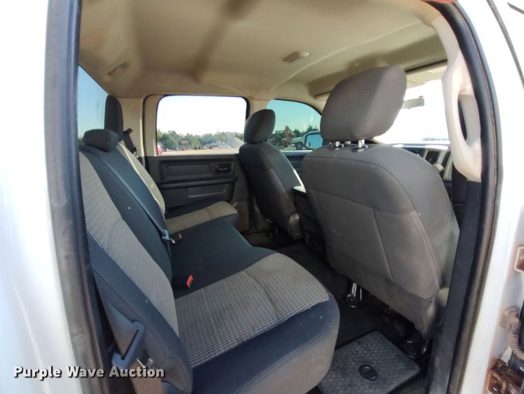 image for item LK9346 2012 Dodge Ram 1500  Crew Cab pickup truck