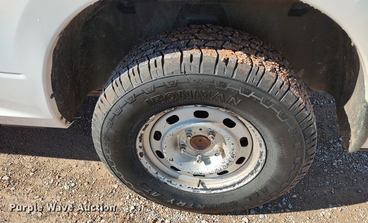 image for item LK9346 2012 Dodge Ram 1500  Crew Cab pickup truck