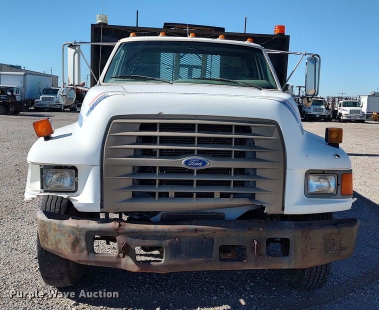 image for item LK9383 1995 Ford F800  flatbed truck with crash attenuator