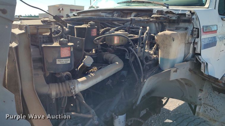 image for item LK9383 1995 Ford F800  flatbed truck with crash attenuator