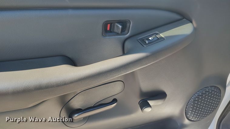 image for item LK9392 2006 Chevrolet Silverado 1500  Ext. Cab pickup truck