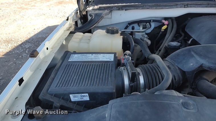 image for item LK9392 2006 Chevrolet Silverado 1500  Ext. Cab pickup truck