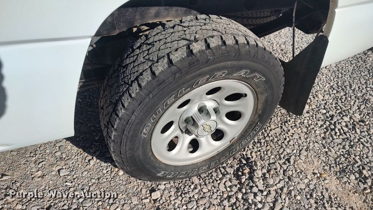 image for item LK9392 2006 Chevrolet Silverado 1500  Ext. Cab pickup truck