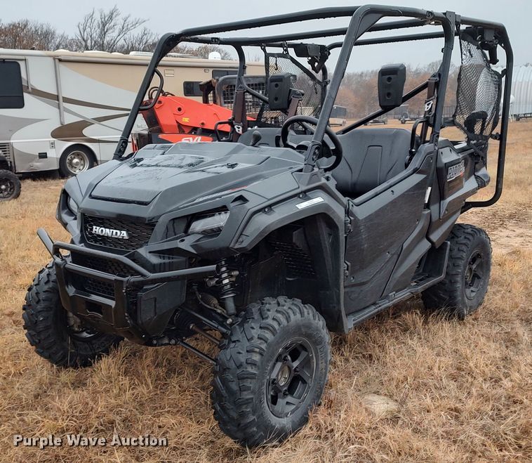 image for item LK9405 2019 Honda Pioneer 1000  utility vehicle