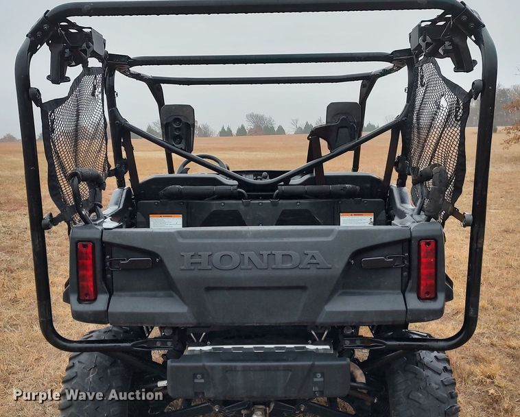 image for item LK9405 2019 Honda Pioneer 1000  utility vehicle