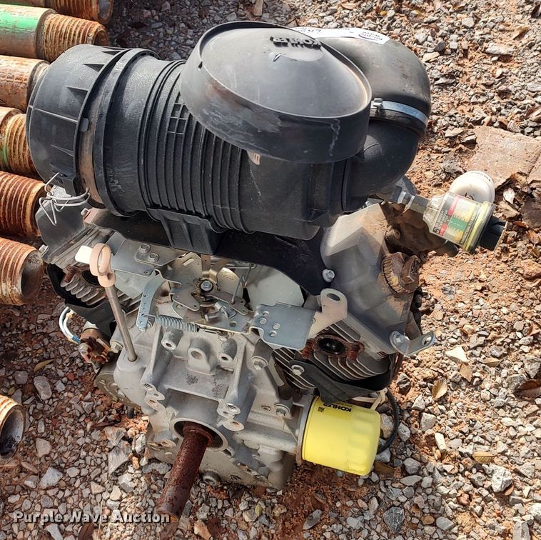 image for item LK9419 Kohler Command Pro 27  engine