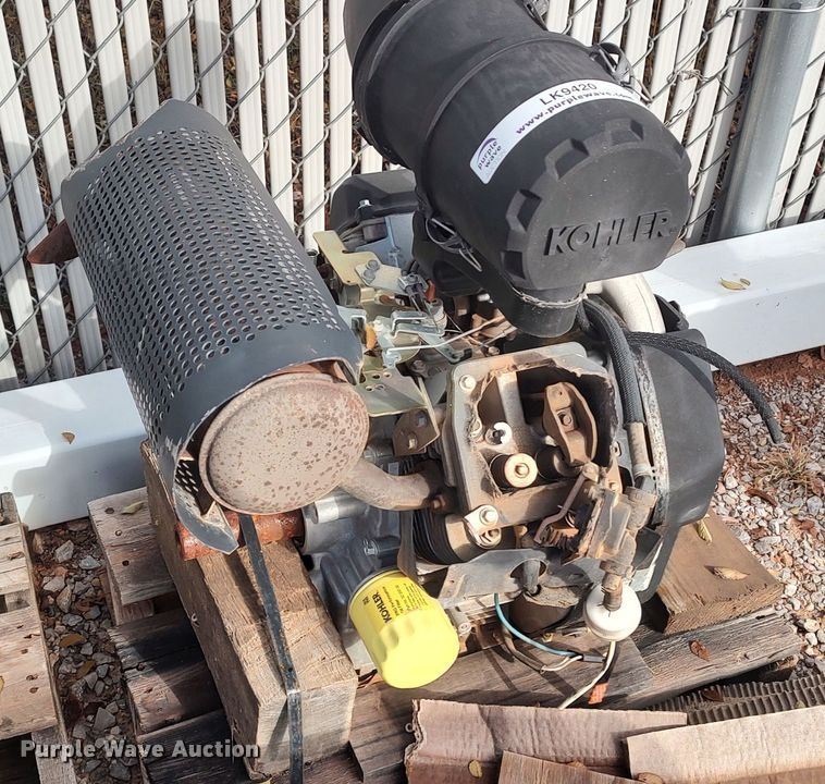 image for item LK9420 Kohler Command Pro  engine