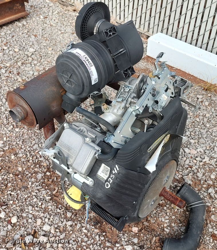 image for item LK9422 Briggs & Stratton Vanguard  engine