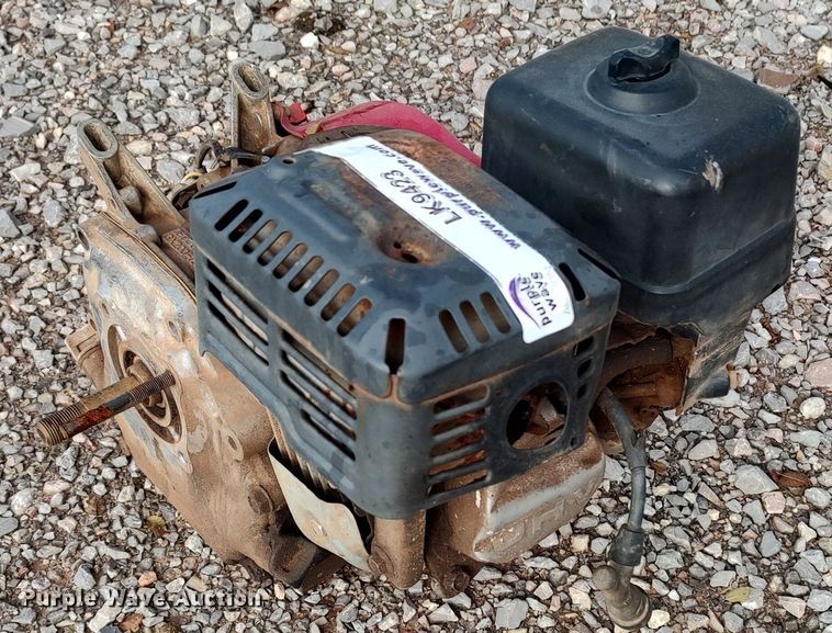 image for item LK9423 Honda GX200  engine