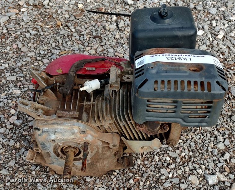 image for item LK9423 Honda GX200  engine
