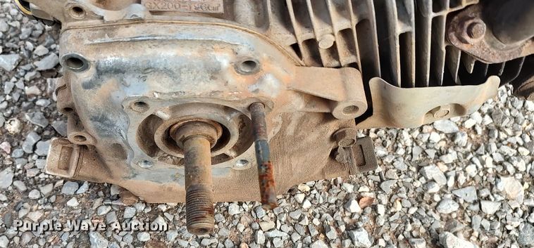 image for item LK9423 Honda GX200  engine