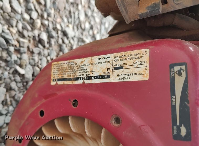 image for item LK9423 Honda GX200  engine