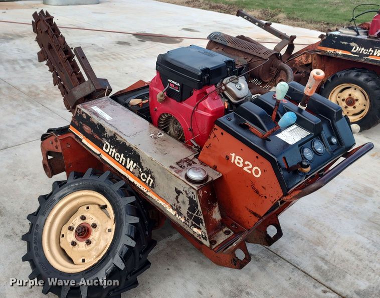 image for item LK9452 Ditch Witch 1820  trencher