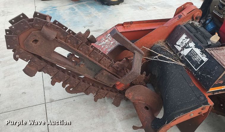 image for item LK9452 Ditch Witch 1820  trencher