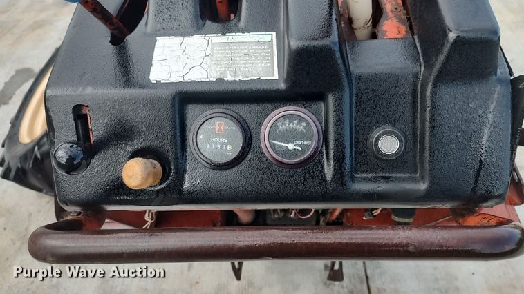 image for item LK9452 Ditch Witch 1820  trencher