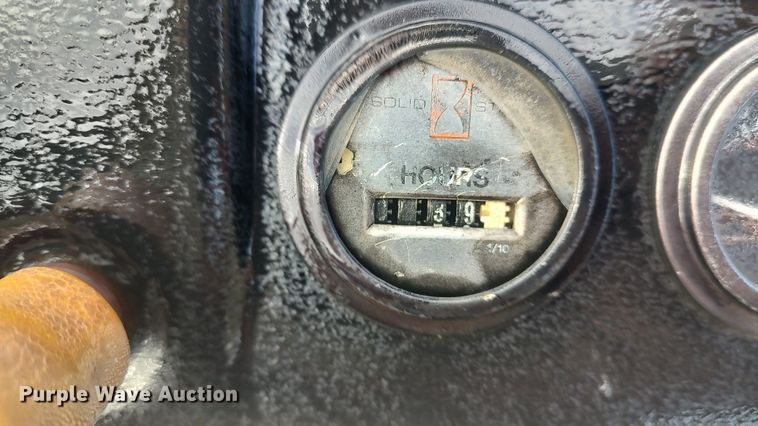 image for item LK9453 Ditch Witch 1820  trencher