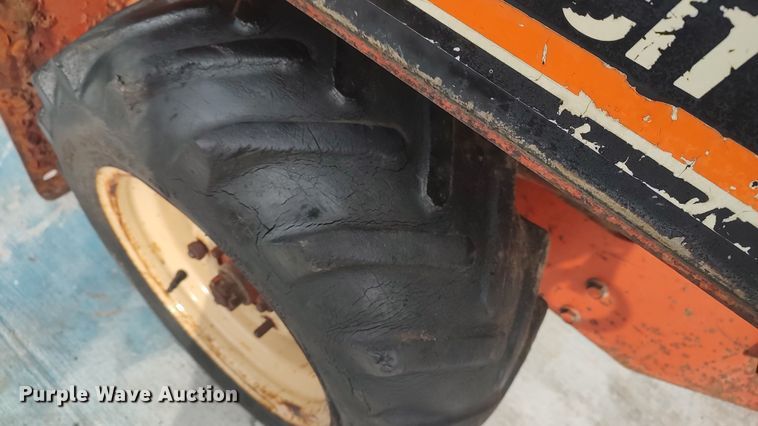 image for item LK9453 Ditch Witch 1820  trencher