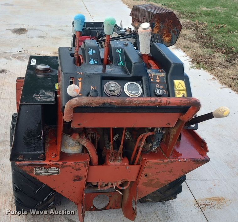 image for item LK9454 Ditch Witch 1820  trencher