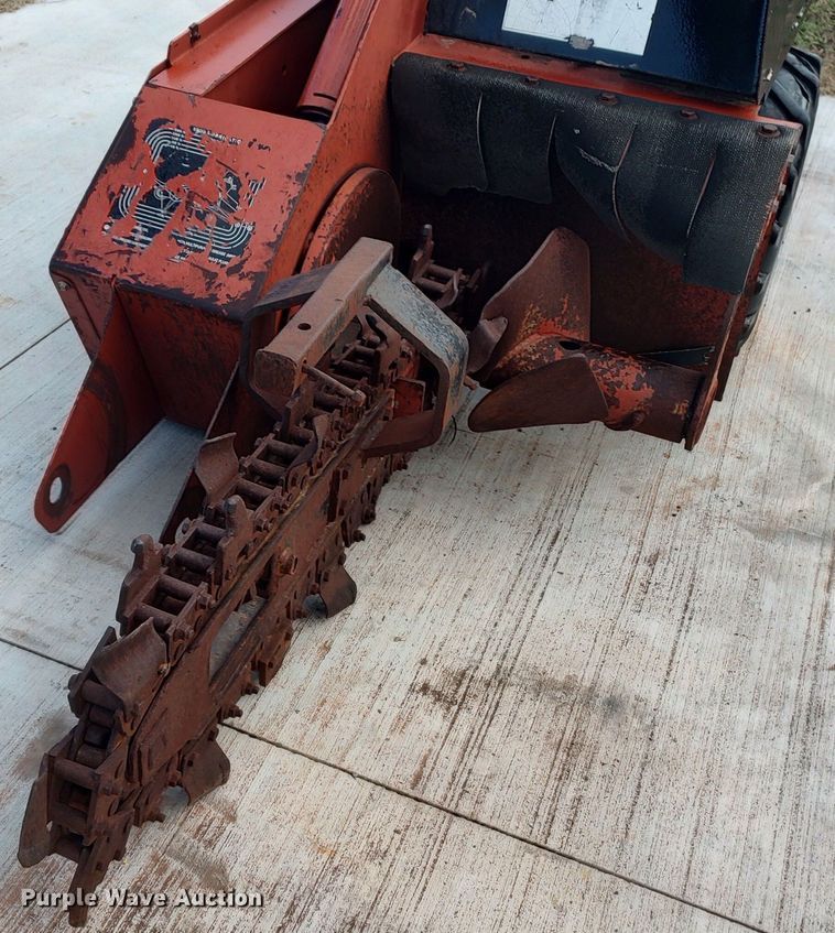 image for item LK9454 Ditch Witch 1820  trencher