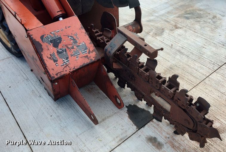 image for item LK9454 Ditch Witch 1820  trencher