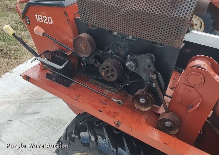 image for item LK9454 Ditch Witch 1820  trencher