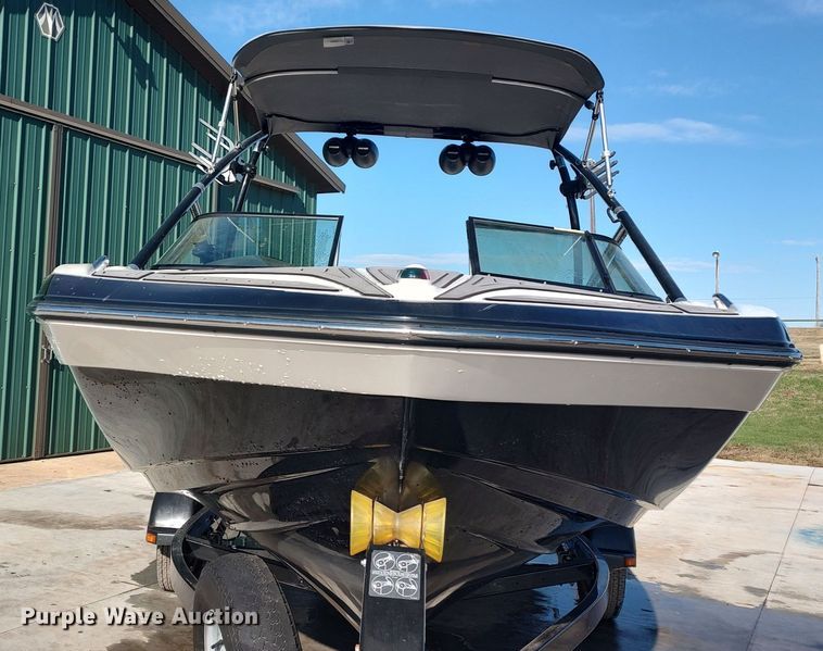 image for item LK9456 2014 Yamaha AR192  boat