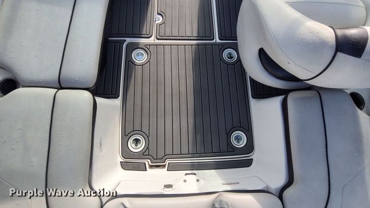 image for item LK9456 2014 Yamaha AR192  boat