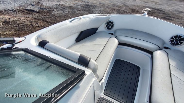 image for item LK9456 2014 Yamaha AR192  boat