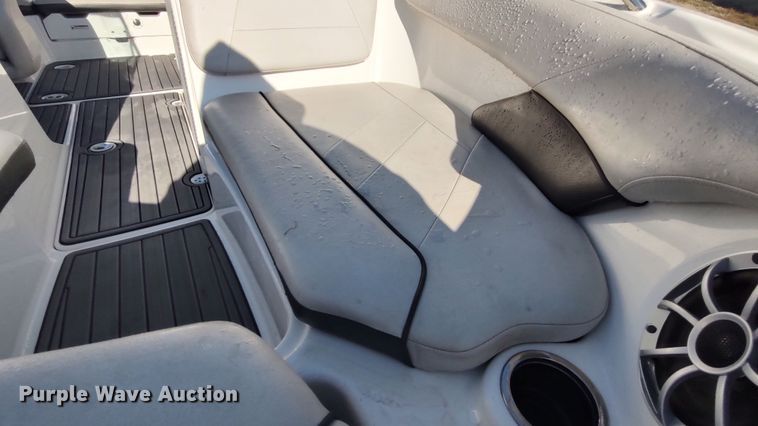 image for item LK9456 2014 Yamaha AR192  boat