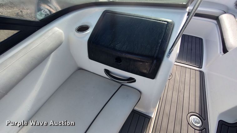 image for item LK9456 2014 Yamaha AR192  boat