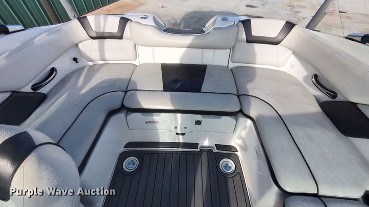 image for item LK9456 2014 Yamaha AR192  boat