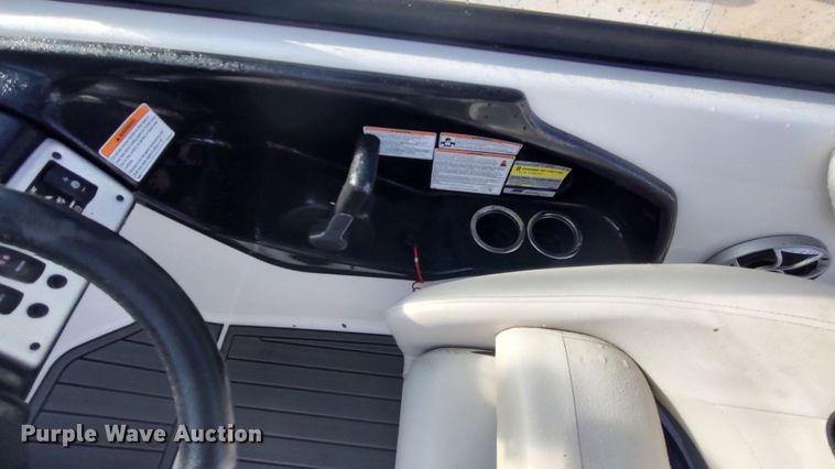 image for item LK9456 2014 Yamaha AR192  boat