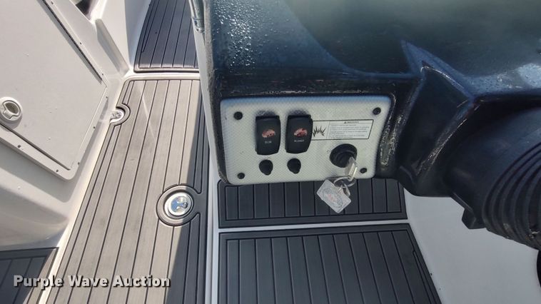 image for item LK9456 2014 Yamaha AR192  boat