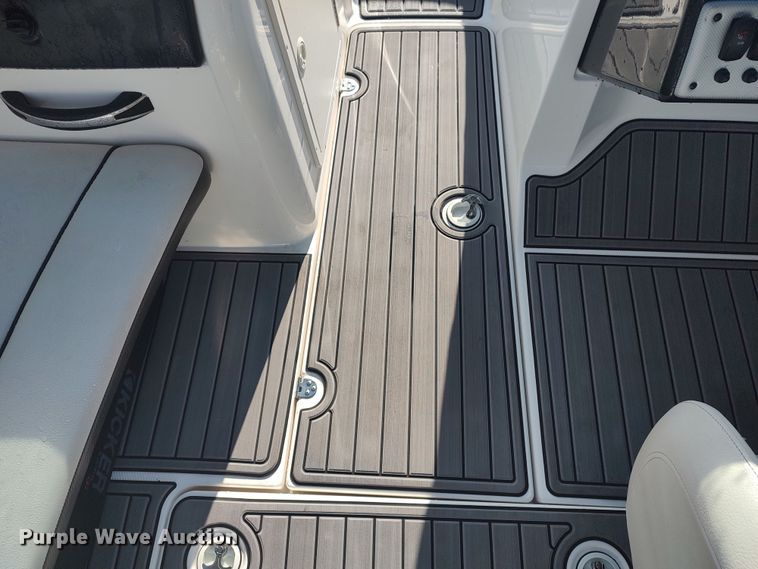 image for item LK9456 2014 Yamaha AR192  boat