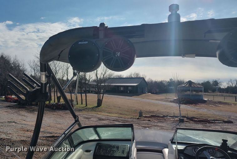 image for item LK9456 2014 Yamaha AR192  boat