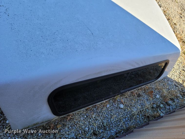 image for item LN9712 Safari  pickup truck topper